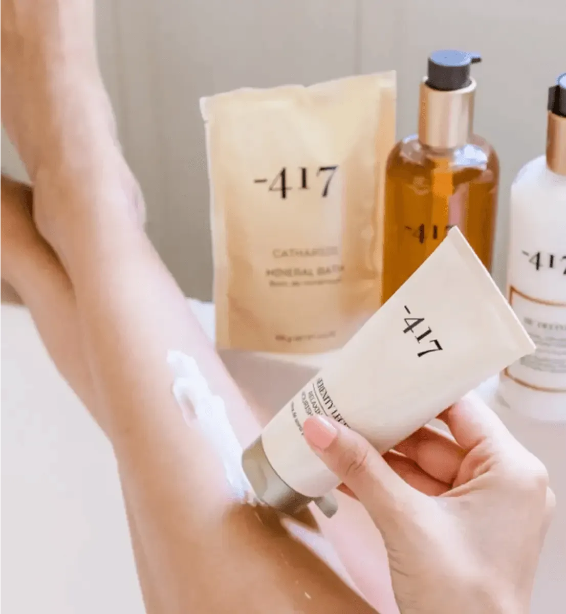 minus-417-dead-sea-cosmetics-relaxing-nourishing-foot-cream-3 - bluewhiteshop